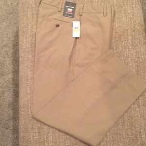 Van Heusen Man pants  tan  W30 L30